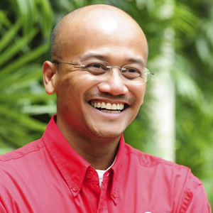 阿兹兰·奥斯曼-兰尼
Azran Osman-rani